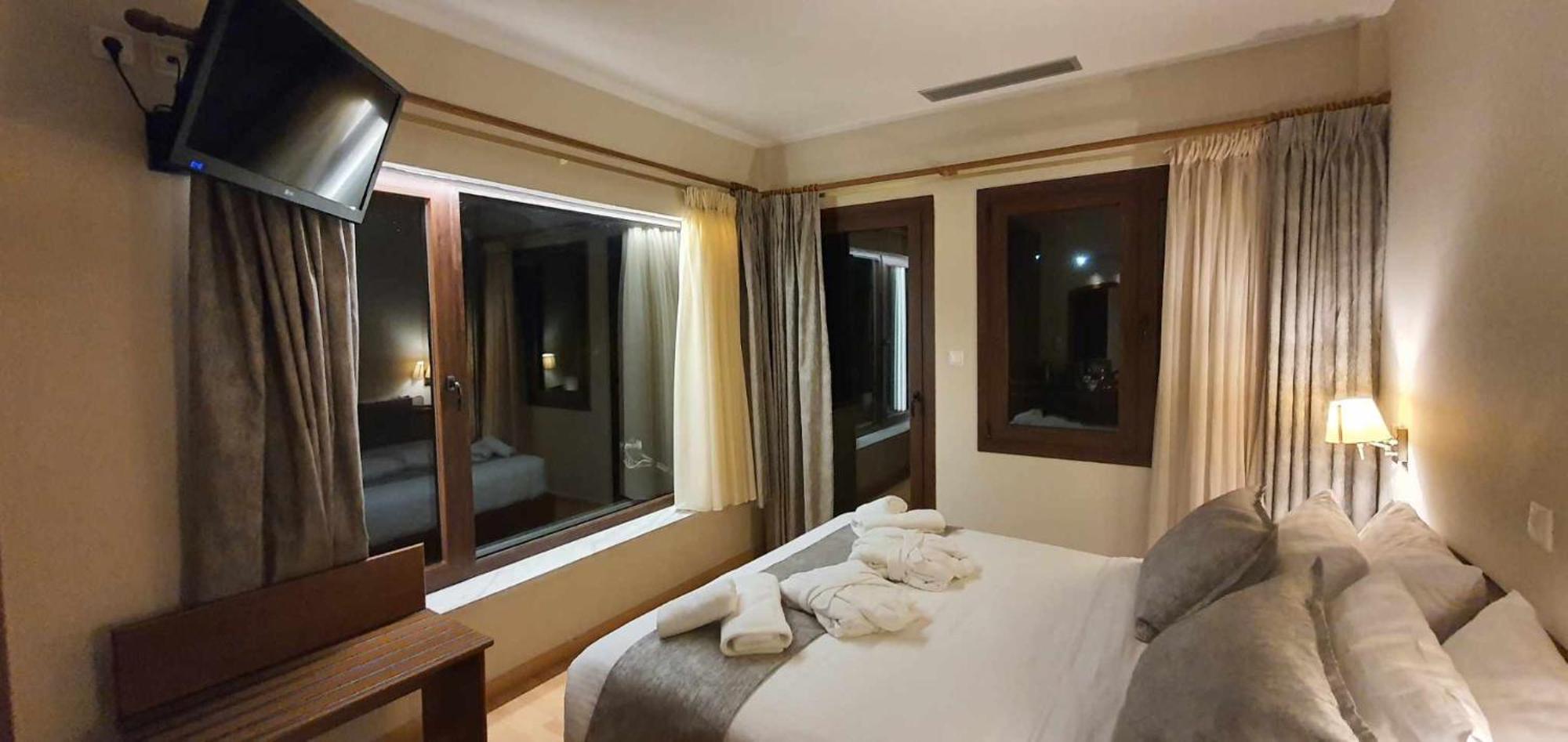 Xenios Dias Boutique Hotel لِتوخورو المظهر الخارجي الصورة
