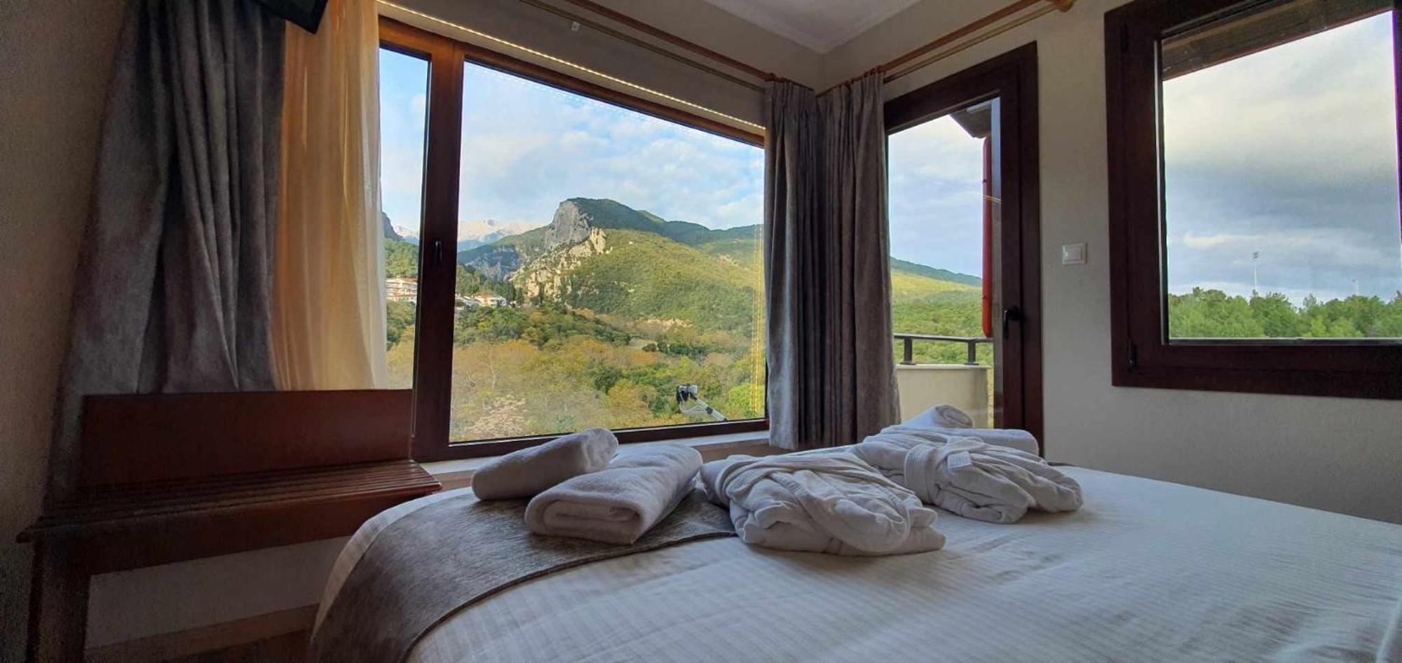 Xenios Dias Boutique Hotel لِتوخورو المظهر الخارجي الصورة